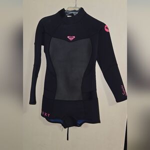 Roxy Syncro 2/2mm Women Shorty Spring Size 10 Black Wetsuit